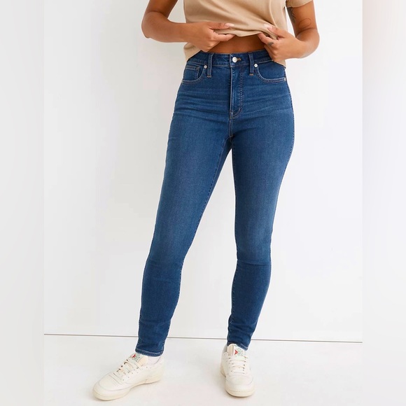 Madewell Denim - Madewell Curvy High Rise Skinny Jeans 28P